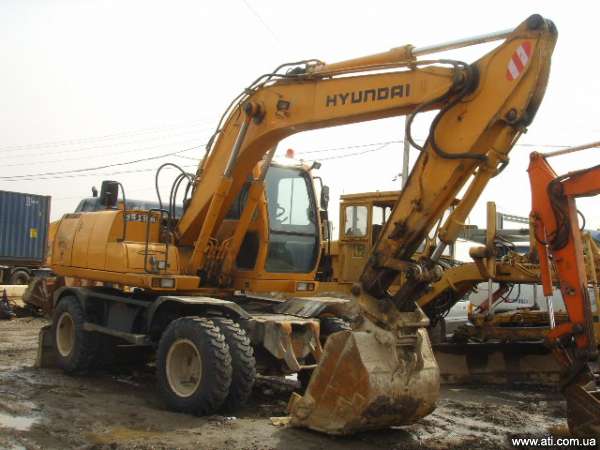 HyundaiI Robex 1300W