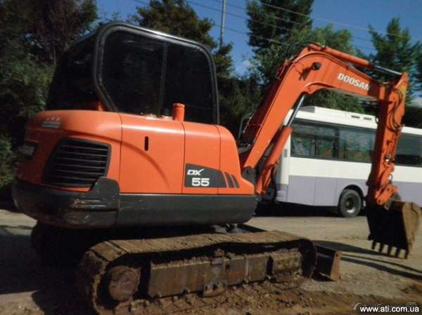 -  Doosan DX 55