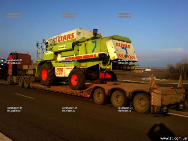   Claas Mega 208